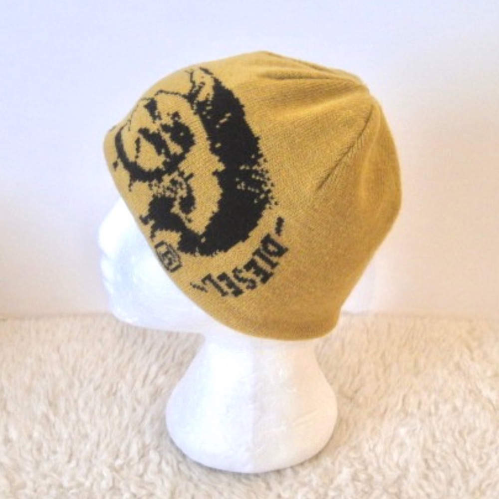 Diesel Vintage Reversible Beanie/Skull Cap - Picture 3 of 11